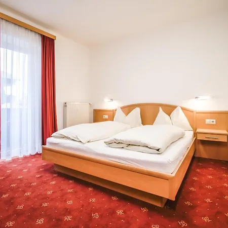 Gretl By S4y Hotell *