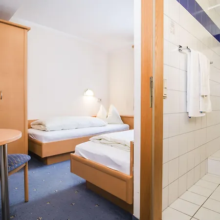 Gretl By S4y Hotell *